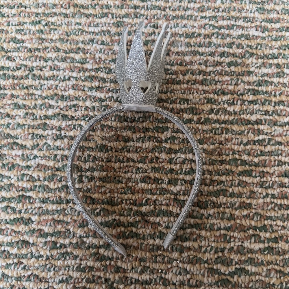 NEW Sweet Wink Silver Crown Headband